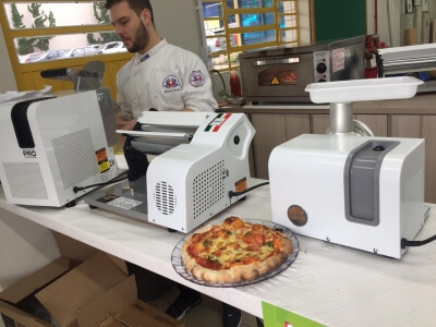 Aula de pizza + AND na Cooperativa Santa Clara